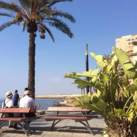 Bonito apartamento cerca del mar Appartamento